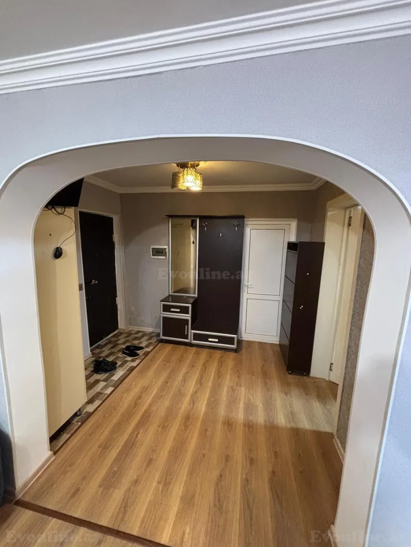 Satılır 2 otaqlı Həyət evi 65 m² Suraxanı r. - şəkil 4