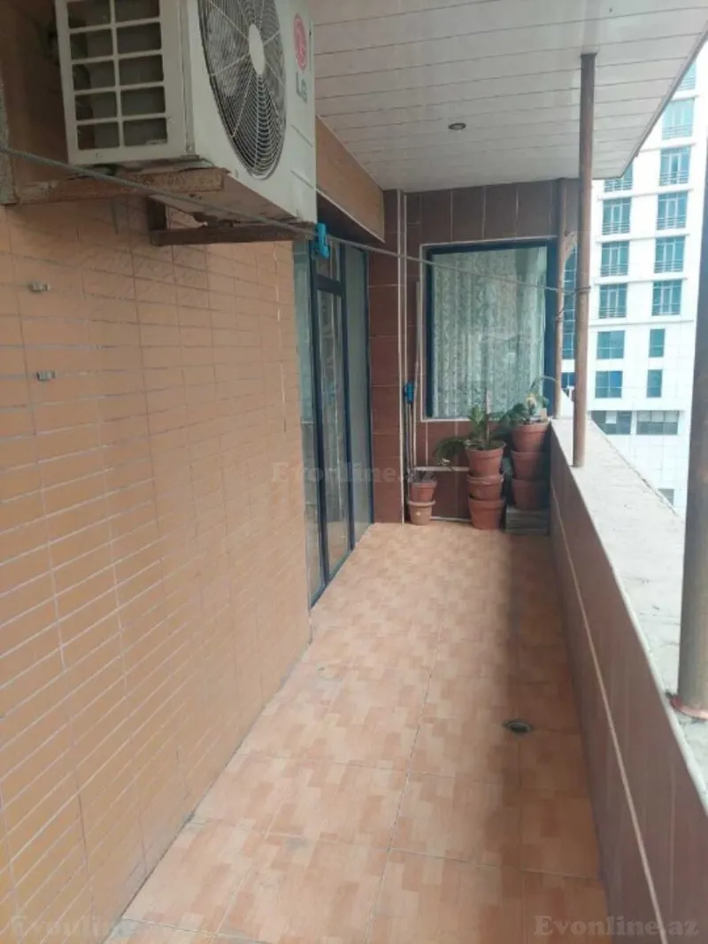 Satılır 3 otaqlı Mənzil Yeni tikili 150 m² Xətai r. - şəkil 18