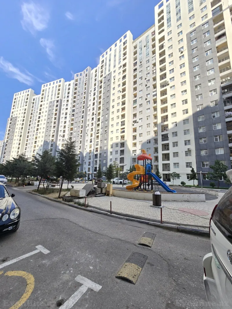 2 otaqlı Mənzil 95 m² Əhmədli Satılır