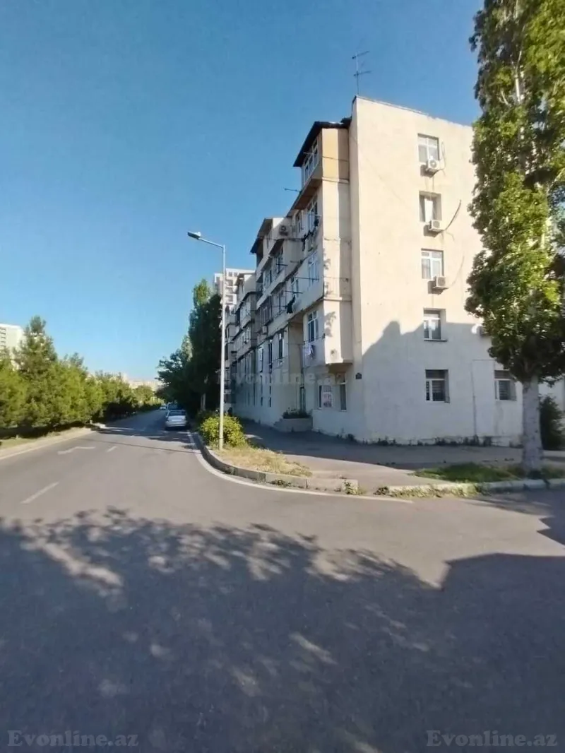 2 otaqlı Mənzil 54 m² Xətai r. Satılır