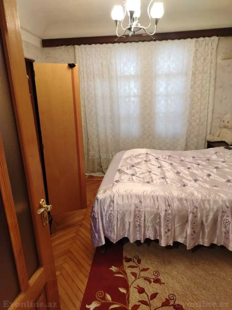 Satılır 2 otaqlı Mənzil Köhnə tikili 54 m² Xətai r. - şəkil 4