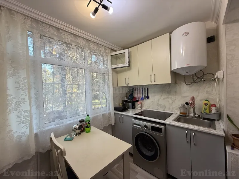 Satılır 2 otaqlı Mənzil Köhnə tikili 40 m² 8-ci kilometr - şəkil 10
