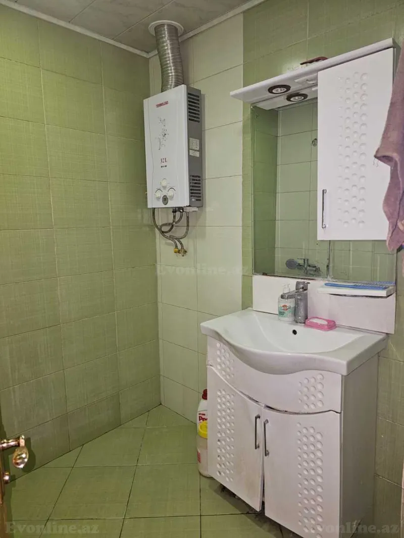 Satılır 2 otaqlı Mənzil Köhnə tikili 65 m² Əhmədli - şəkil 20