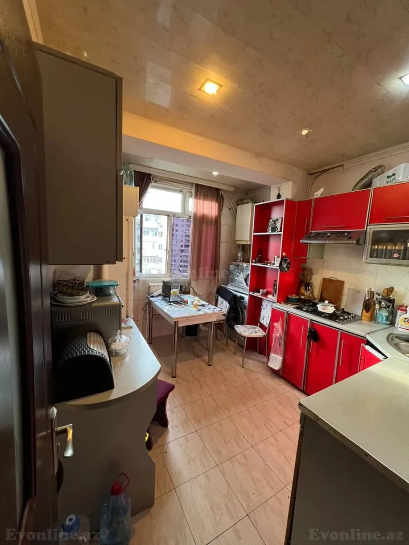 Satılır 2 otaqlı Mənzil Köhnə tikili 47 m² Nəsimi m. - şəkil 3