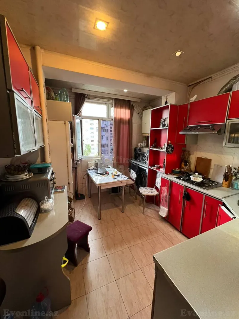 Satılır 2 otaqlı Mənzil Köhnə tikili 47 m² Nəsimi m. - şəkil 9