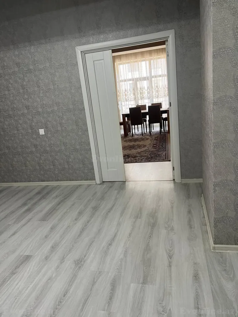 Kirayə verilir 3 otaqlı Mənzil Yeni tikili 110 m² 28 May m. - şəkil 5