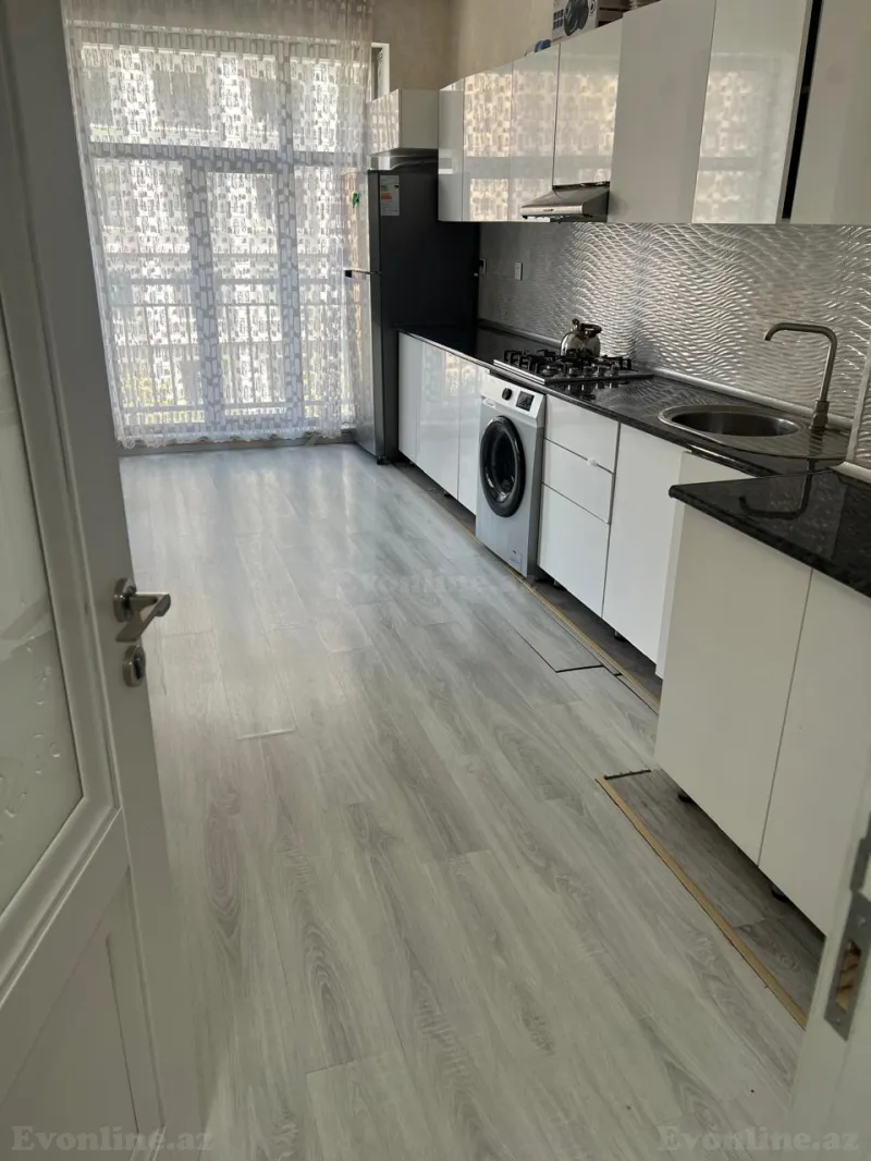 Kirayə verilir 3 otaqlı Mənzil Yeni tikili 110 m² 28 May m. - şəkil 8