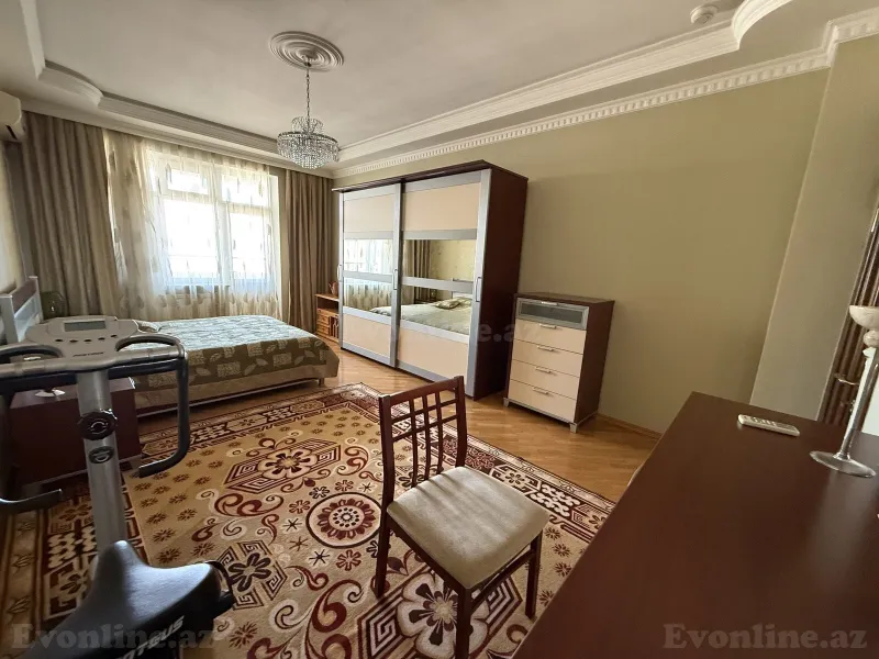 Kirayə verilir 4 otaqlı Mənzil Yeni tikili 201 m² Nizami m. - şəkil 6