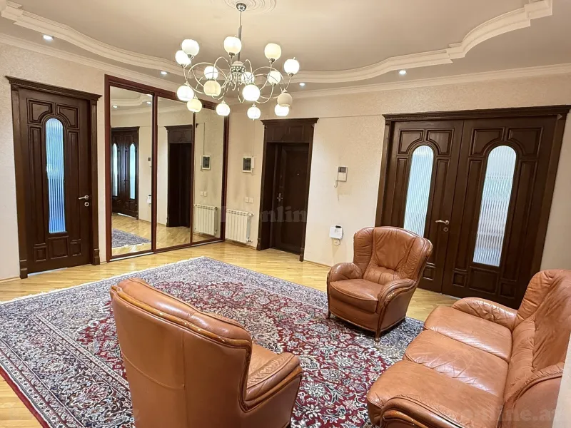 Kirayə verilir 4 otaqlı Mənzil Yeni tikili 201 m² Nizami m. - şəkil 16