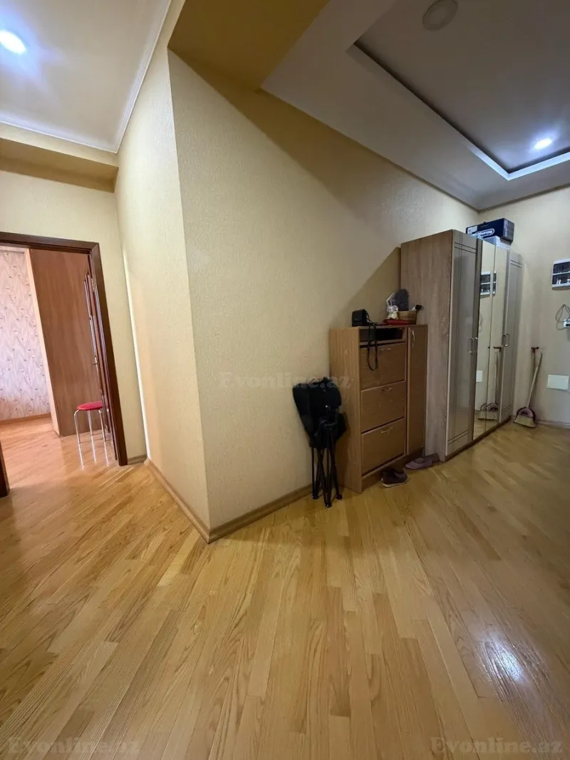 Satılır 2 otaqlı Mənzil Yeni tikili 81 m² Azadlıq prospekti m. - şəkil 8