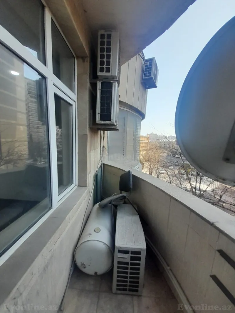 Satılır 3 otaqlı Mənzil Yeni tikili 140 m² Nizami m. - şəkil 22