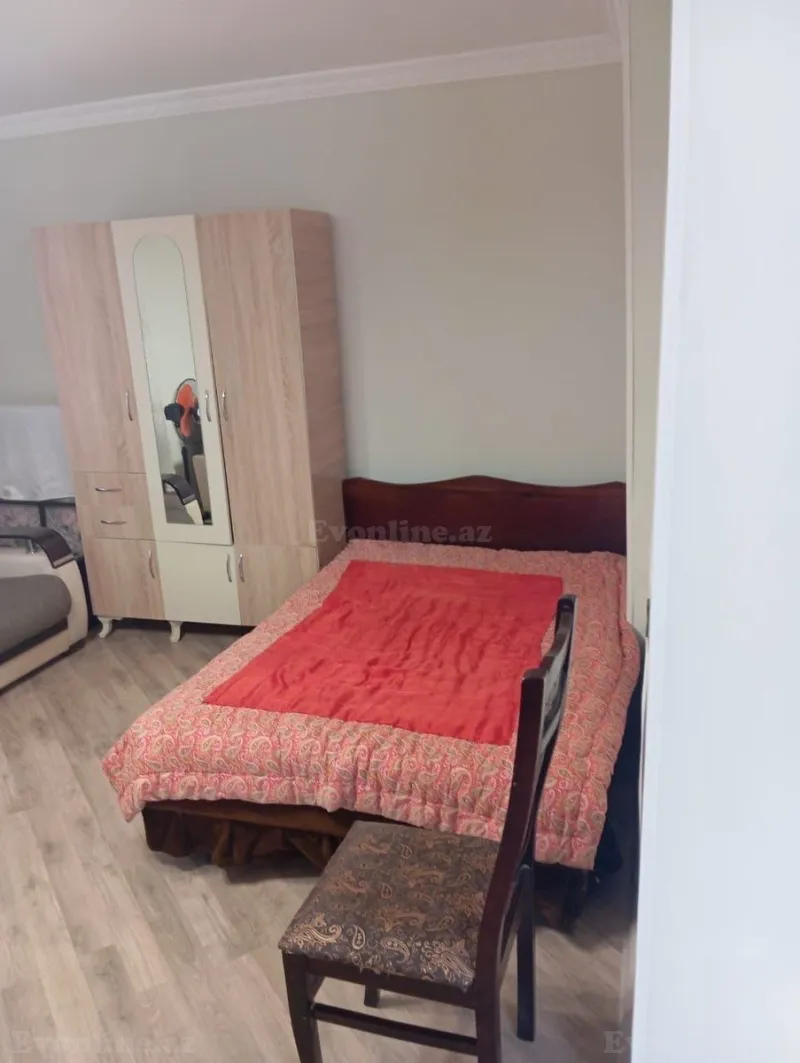 Kirayə verilir 1 otaqlı Həyət evi 35 m² Səbail r. - şəkil 3