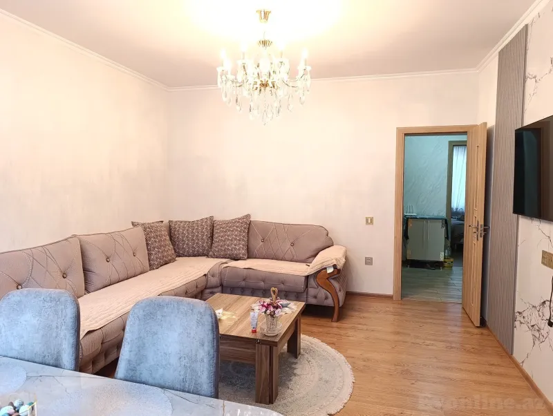Satılır 2 otaqlı Mənzil Köhnə tikili 57 m² Əmircan
