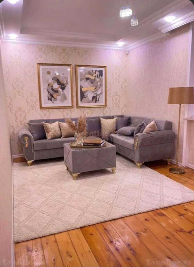 Satılır 2 otaqlı Mənzil Köhnə tikili 60 m² Bakıxanov