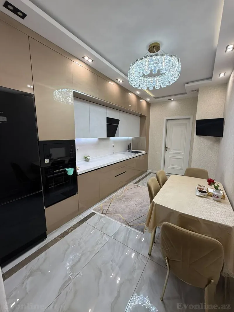 Satılır 4 otaqlı Mənzil Yeni tikili 126 m² Nərimanov r. - şəkil 4