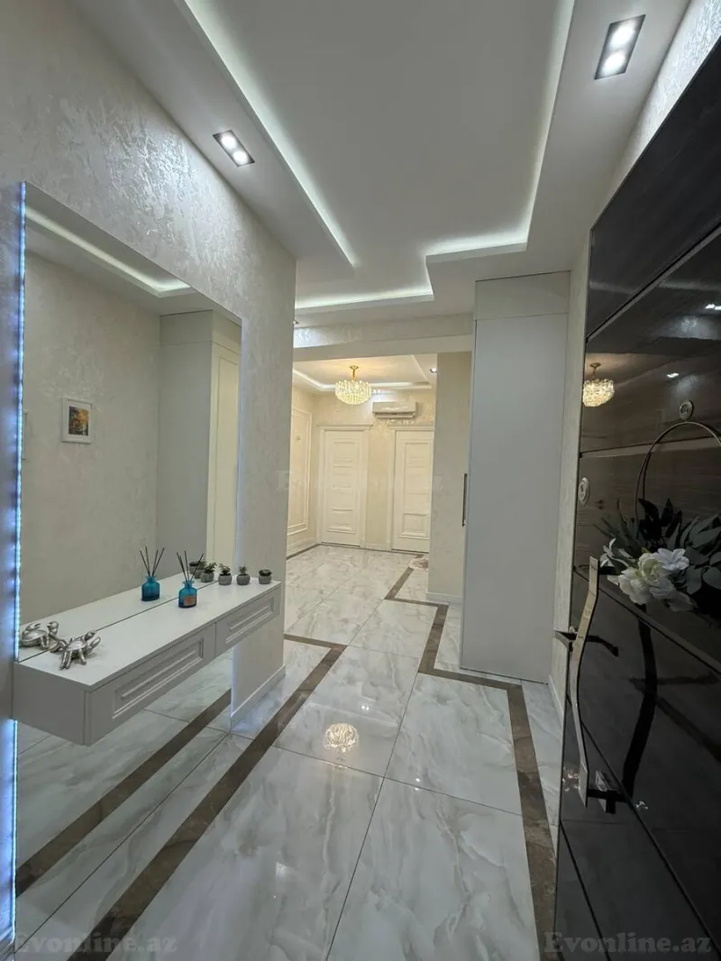 Satılır 4 otaqlı Mənzil Yeni tikili 126 m² Nərimanov r. - şəkil 13