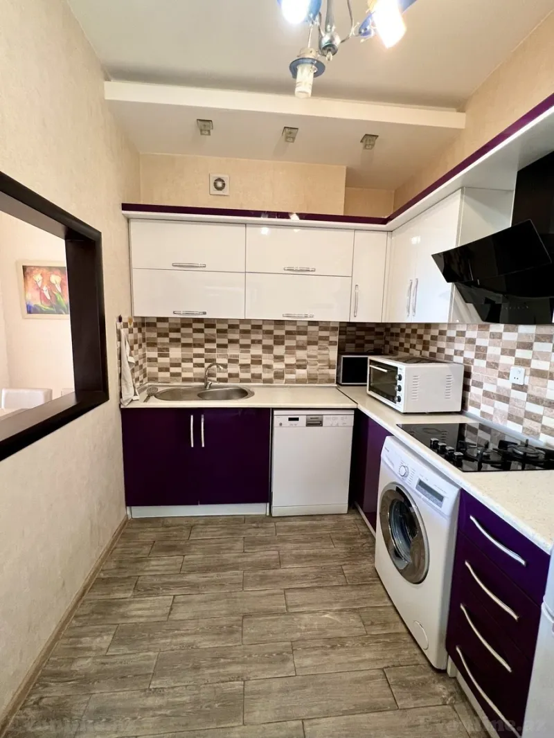 Kirayə verilir 2 otaqlı Mənzil Yeni tikili 65 m² 28 May m. - şəkil 6