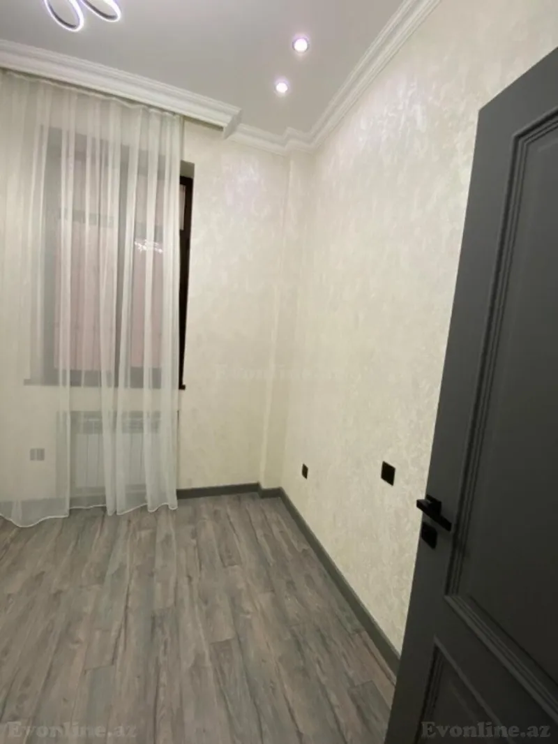 Satılır 3 otaqlı Mənzil Yeni tikili 71 m² Bakmil m. - şəkil 8