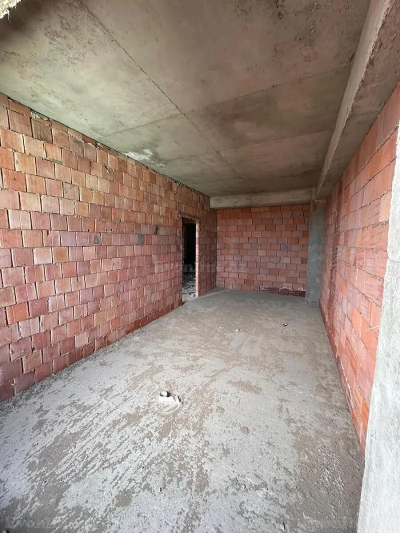 Satılır 4 otaqlı Mənzil Yeni tikili 214 m² Elmlər Akademiyası m. - şəkil 3