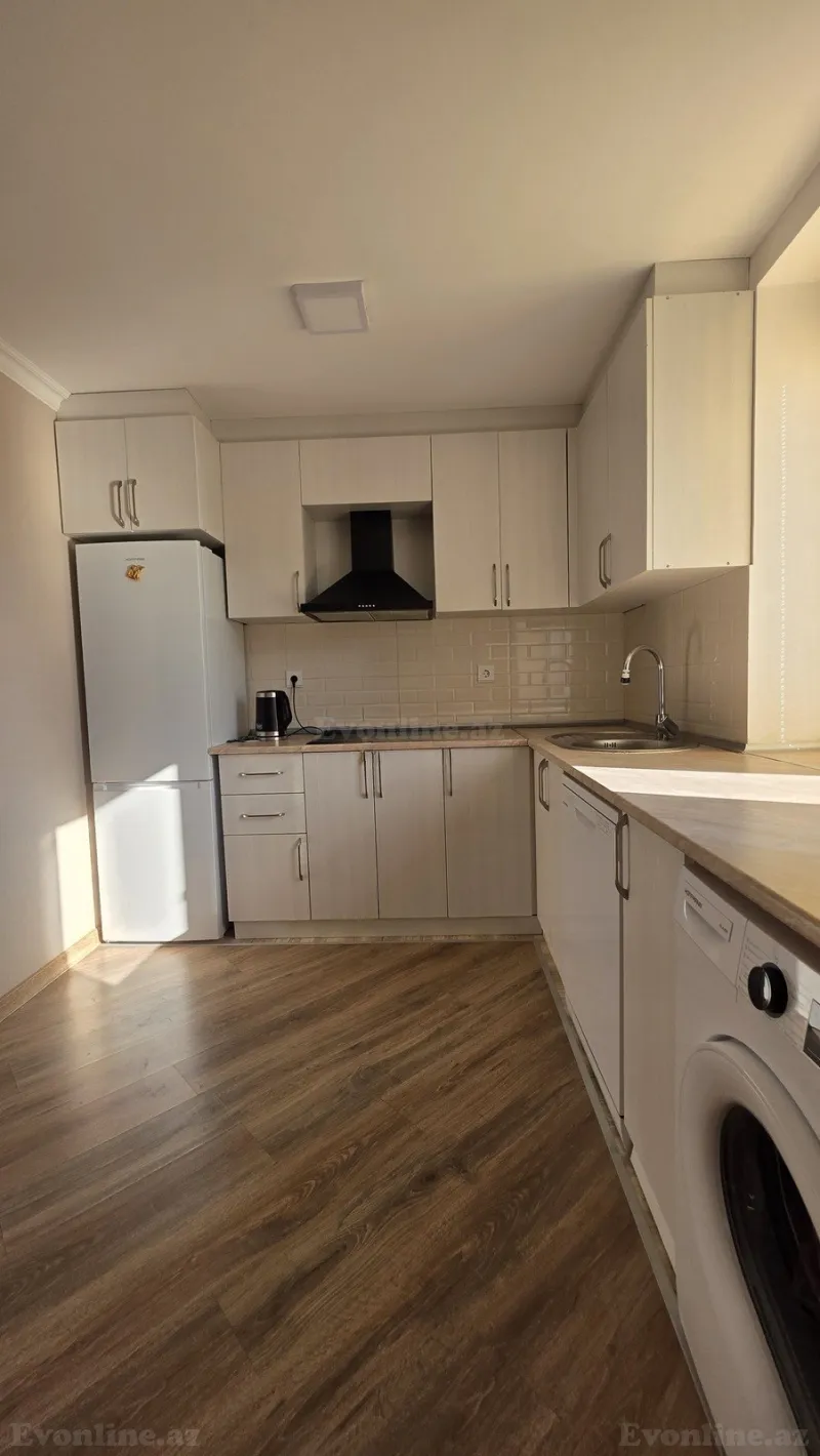 Kirayə verilir 3 otaqlı Mənzil Köhnə tikili 87 m² Nəriman Nərimanov m. - şəkil 3