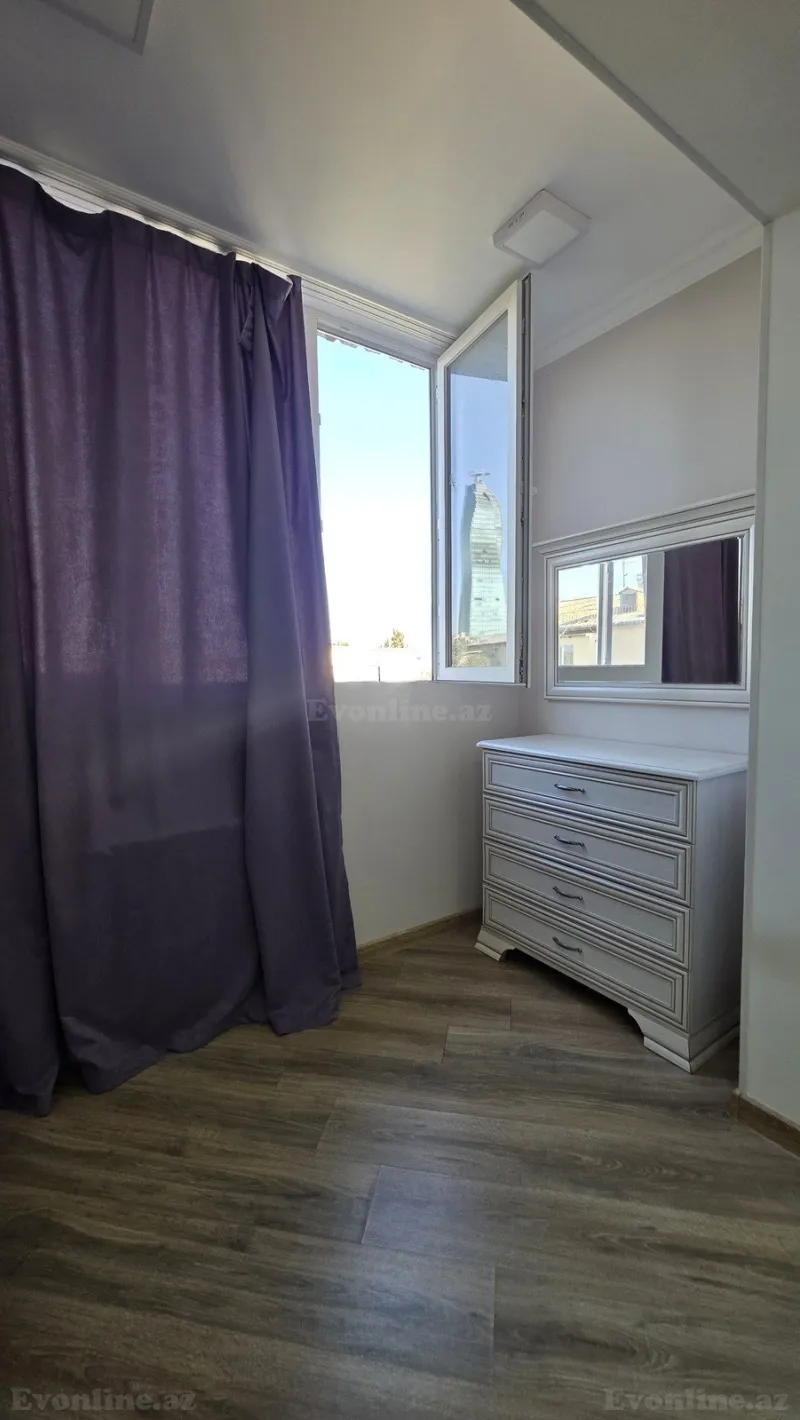 Kirayə verilir 3 otaqlı Mənzil Köhnə tikili 87 m² Nəriman Nərimanov m. - şəkil 12