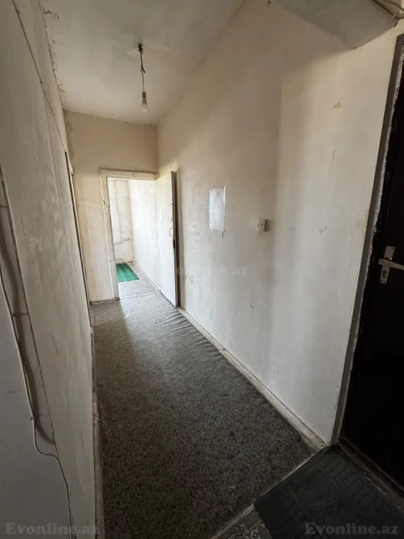 Satılır 2 otaqlı Mənzil Köhnə tikili 62 m² Qaraçuxur - şəkil 2