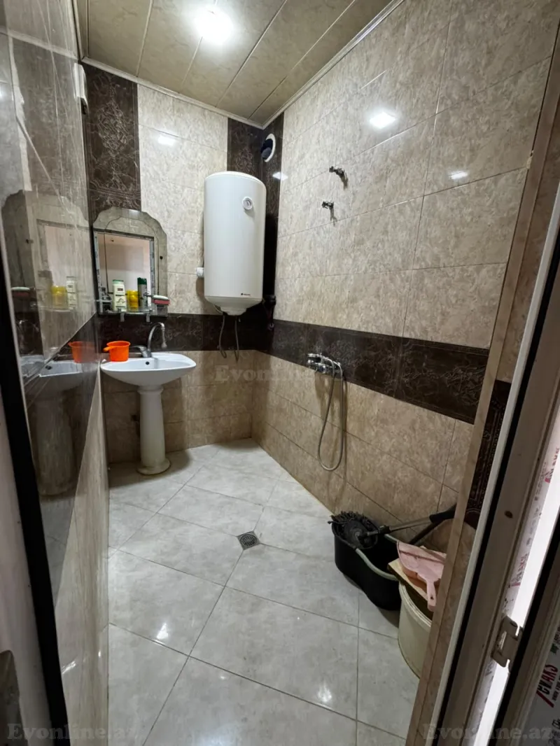 Satılır 2 otaqlı Mənzil Köhnə tikili 62 m² Qaraçuxur - şəkil 15