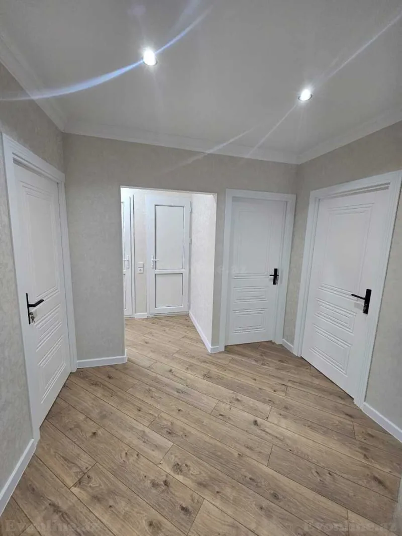 Satılır 3 otaqlı Mənzil Köhnə tikili 75 m² Əhmədli m. - şəkil 11