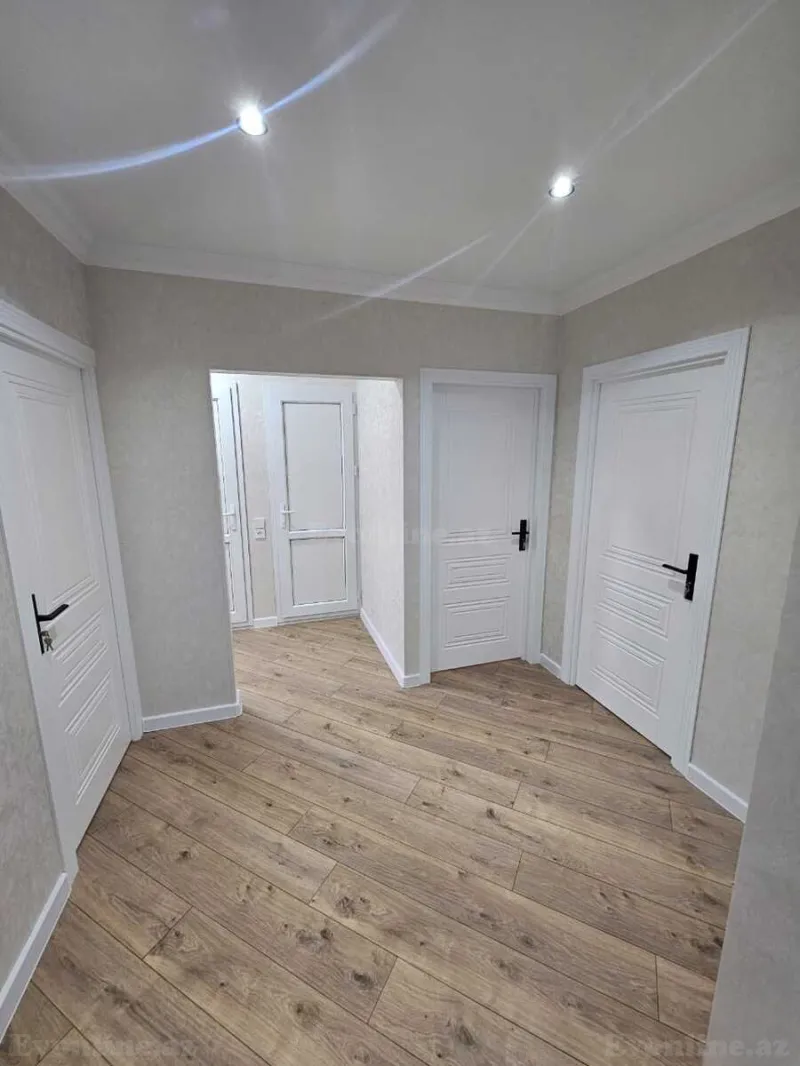 Satılır 3 otaqlı Mənzil Köhnə tikili 75 m² Əhmədli m. - şəkil 13