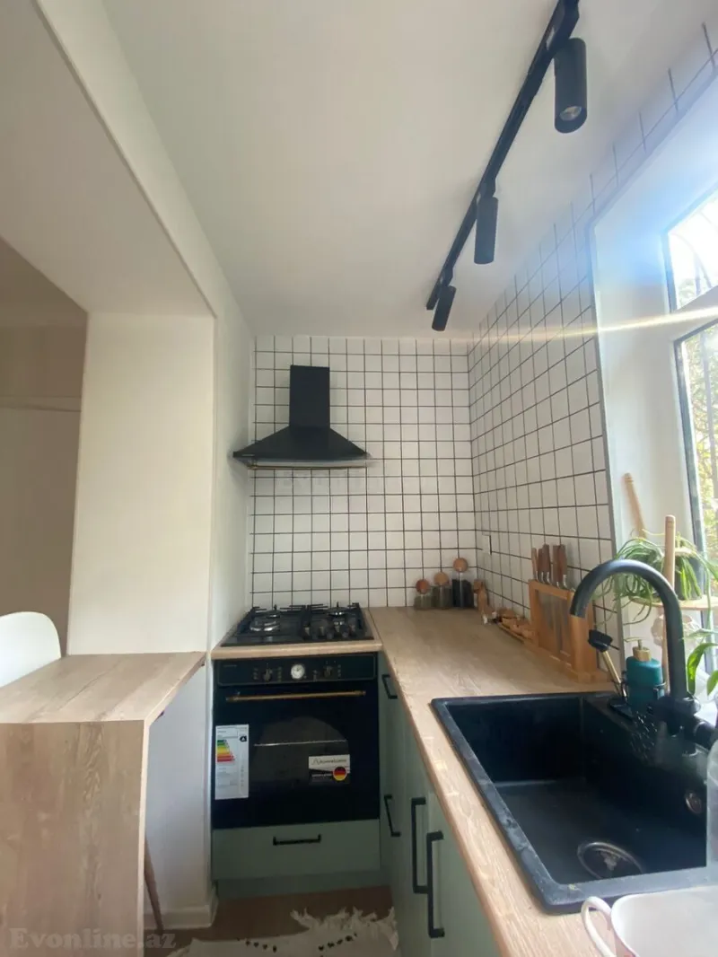 Satılır 3 otaqlı Mənzil Köhnə tikili 60 m² Memar Əcəmi m. - şəkil 6