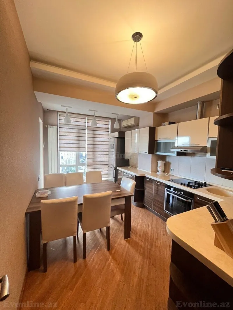 2 otaqlı Mənzil 90 m² Nəriman Nərimanov m. Satılır