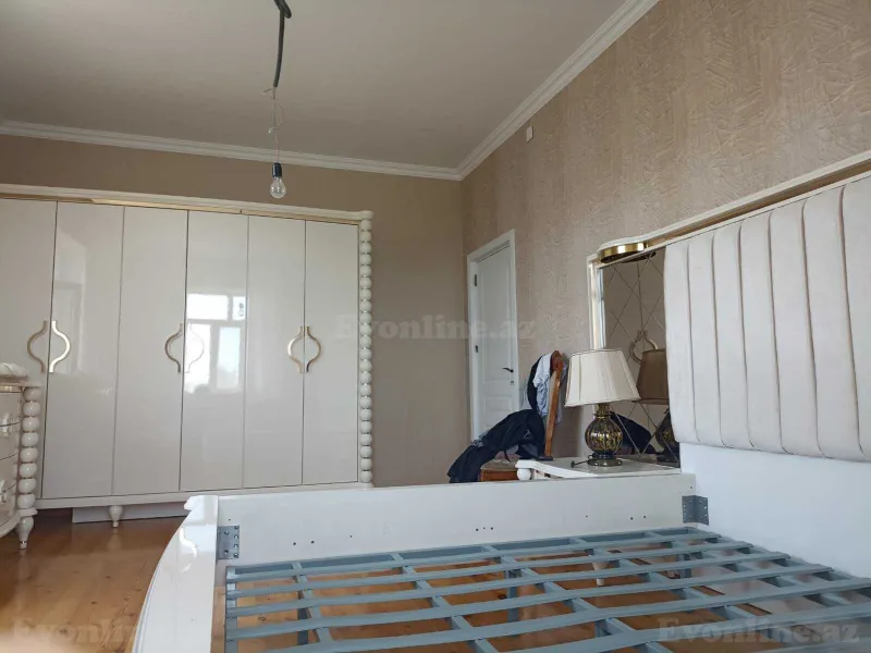 Kirayə verilir 6 otaqlı Mənzil Yeni tikili 200 m² Yasamal - şəkil 8