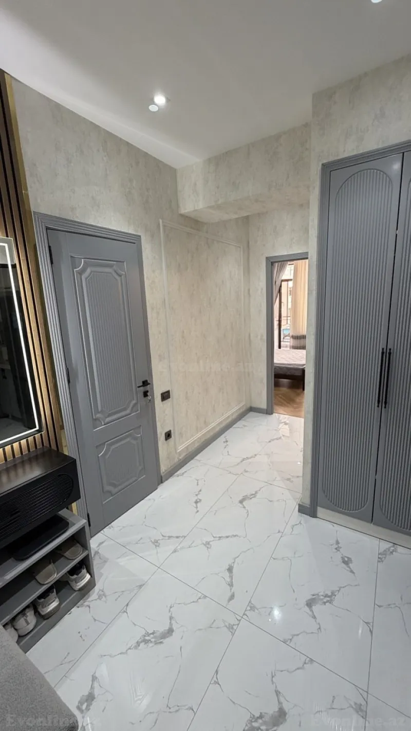 Kirayə verilir 2 otaqlı Mənzil Yeni tikili 70 m² Nərimanov r. - şəkil 10