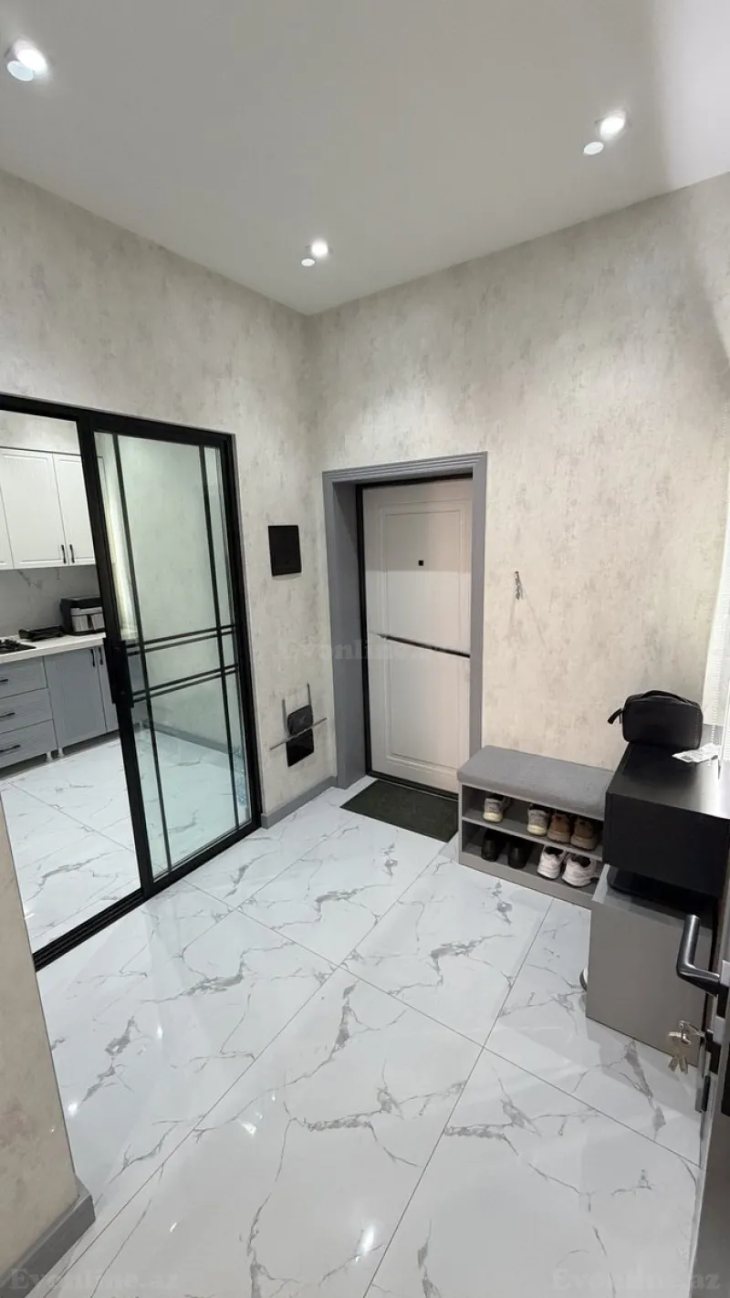 Kirayə verilir 2 otaqlı Mənzil Yeni tikili 70 m² Nərimanov r. - şəkil 12