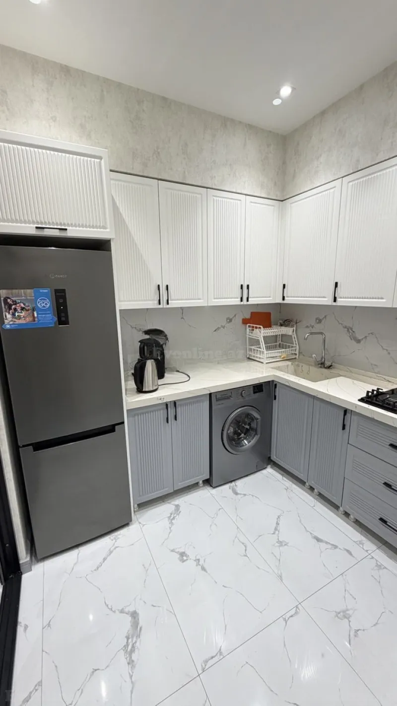 Kirayə verilir 2 otaqlı Mənzil Yeni tikili 70 m² Nərimanov r. - şəkil 15