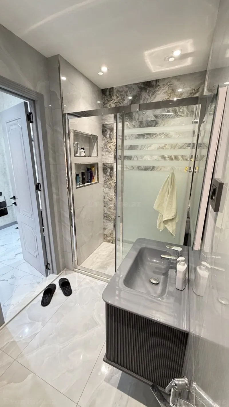Kirayə verilir 2 otaqlı Mənzil Yeni tikili 70 m² Nərimanov r. - şəkil 20