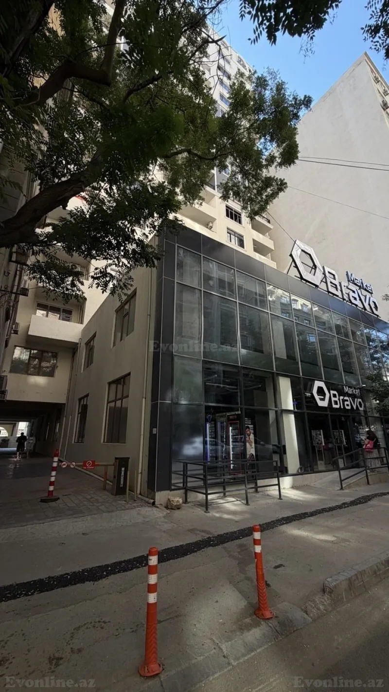 Kirayə verilir 2 otaqlı Mənzil Yeni tikili 70 m² Nərimanov r. - şəkil 24