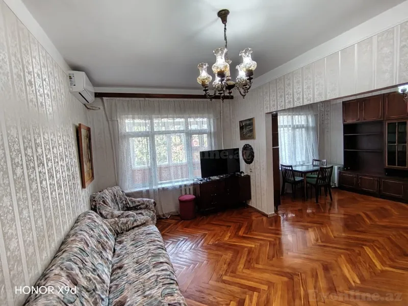 3 otaqlı Mənzil 100 m² Gənclik m. Kirayə verilir