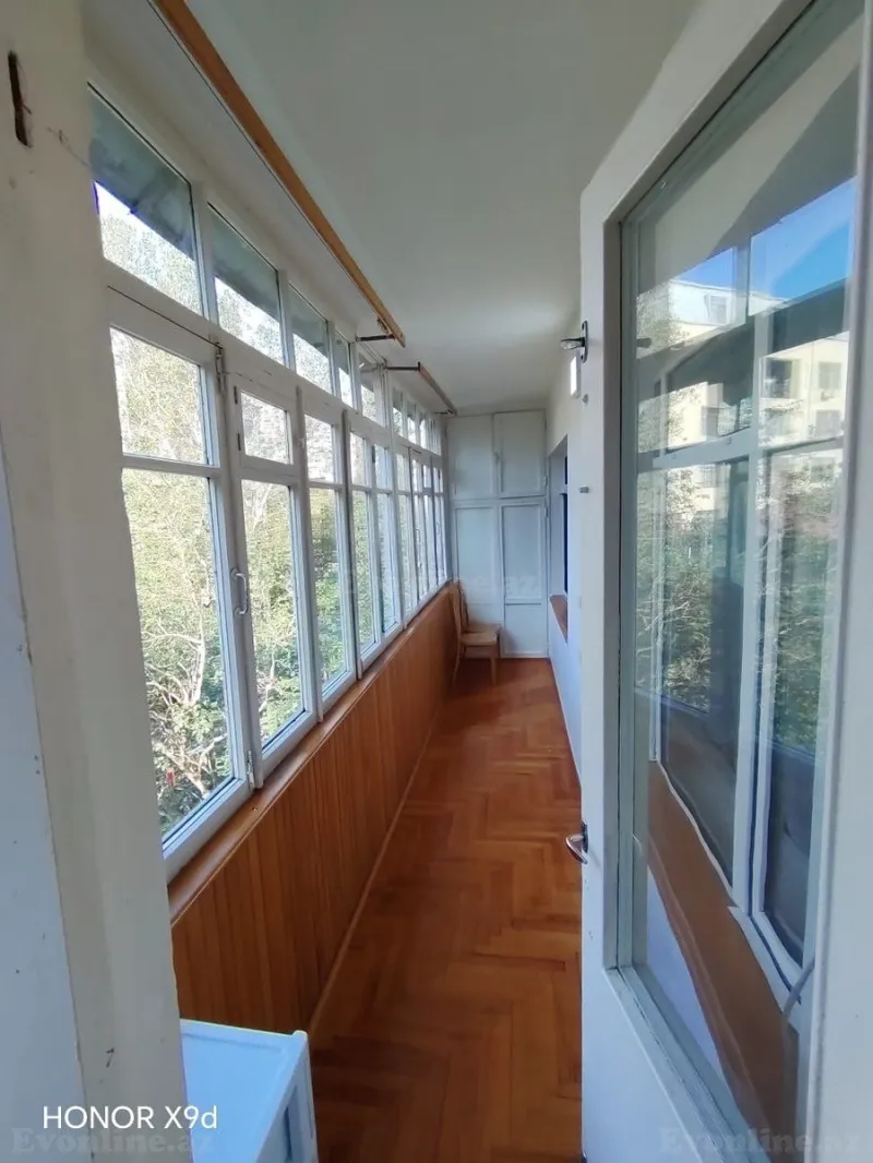 Kirayə verilir 3 otaqlı Mənzil Köhnə tikili 100 m² Gənclik m. - şəkil 10