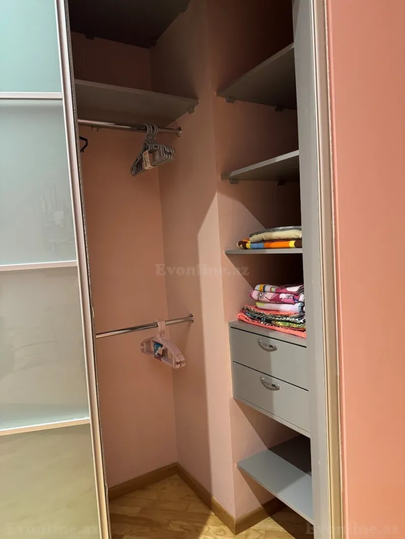 Kirayə verilir 3 otaqlı Mənzil Yeni tikili 130 m² 28 May m. - şəkil 19