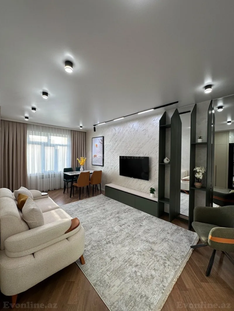 Satılır 3 otaqlı Mənzil Köhnə tikili 65 m² Əhmədli m.