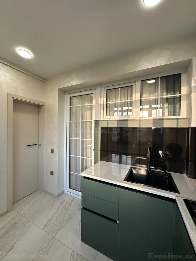 Satılır 3 otaqlı Mənzil Köhnə tikili 65 m² Əhmədli m. - şəkil 13