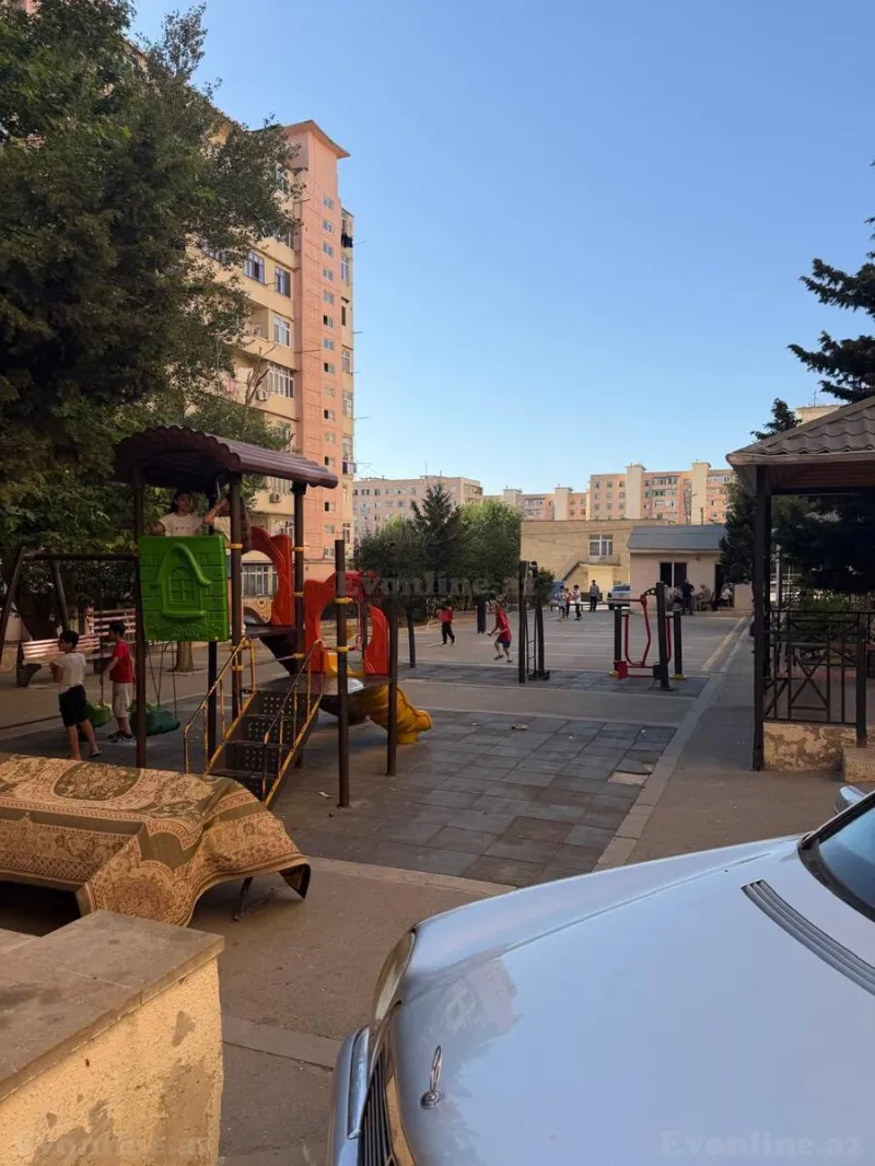 1 otaqlı Mənzil 40 m² Yeni Günəşli Satılır