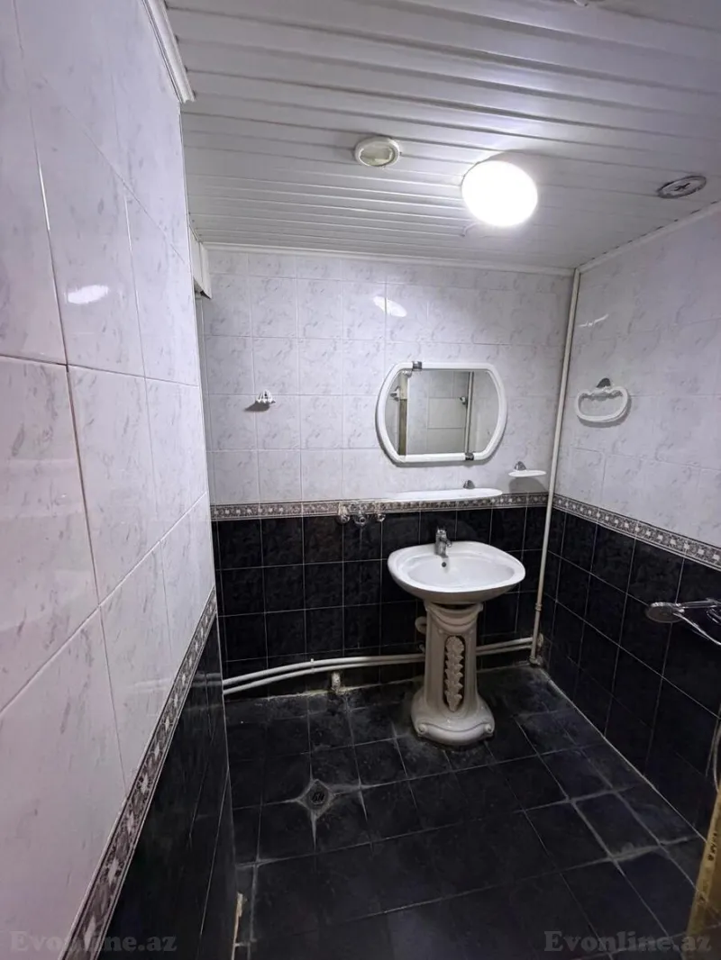 Satılır 1 otaqlı Mənzil Köhnə tikili 40 m² Yeni Günəşli - şəkil 9
