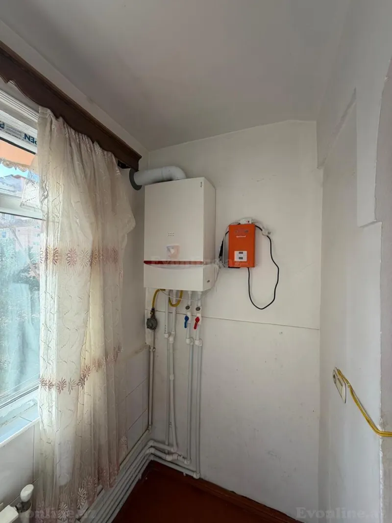 Satılır 1 otaqlı Mənzil Köhnə tikili 40 m² Yeni Günəşli - şəkil 10