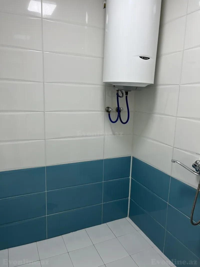 Satılır 2 otaqlı Mənzil Köhnə tikili 42 m² 4-cü mikrorayon - şəkil 11