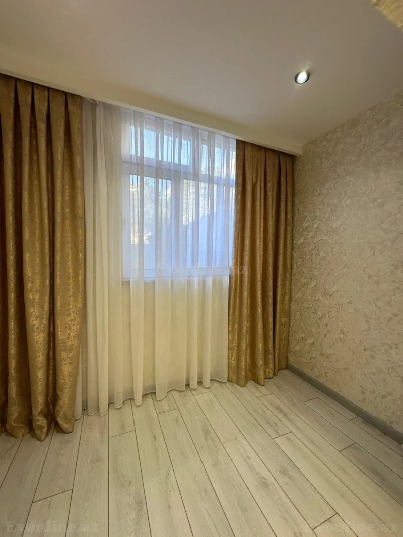 Satılır 2 otaqlı Mənzil Köhnə tikili 65 m² Xətai r. - şəkil 8