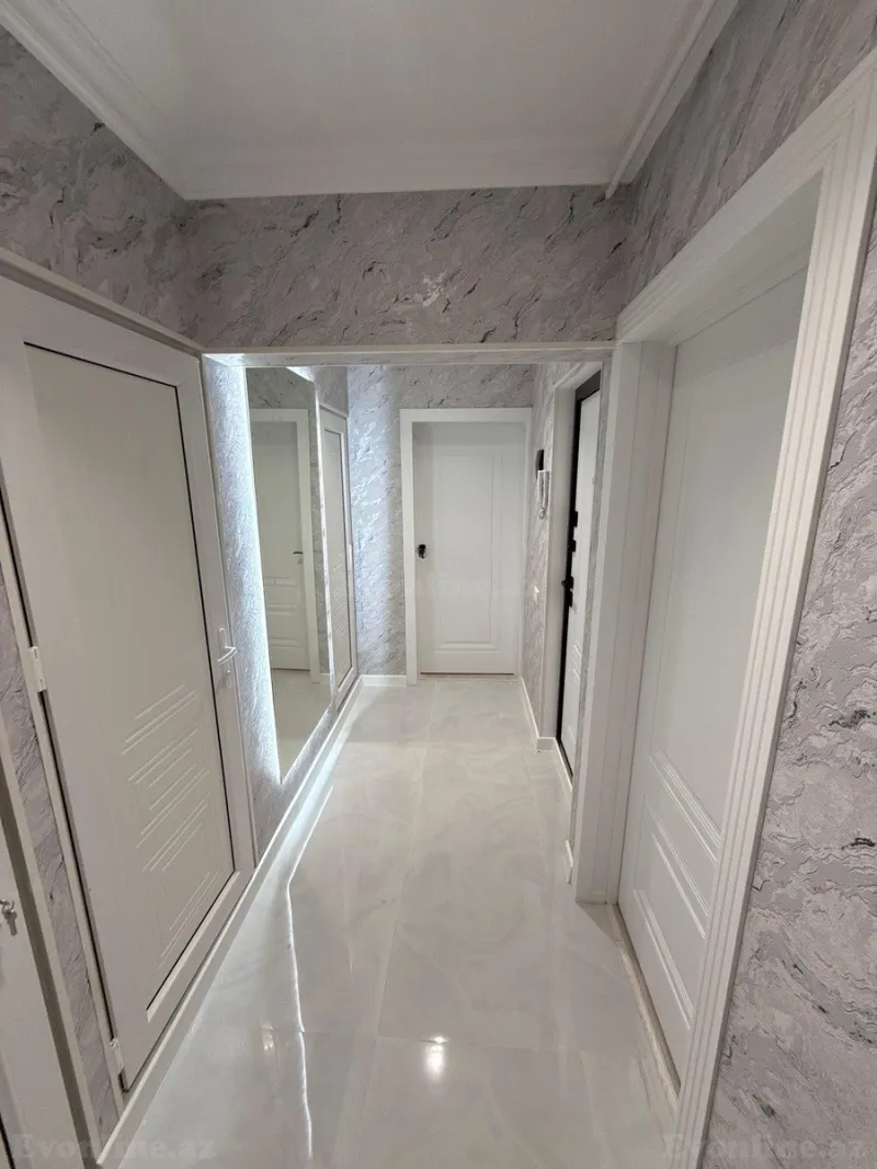 Satılır 2 otaqlı Mənzil Köhnə tikili 60 m² Xalqlar Dostluğu m. - şəkil 7