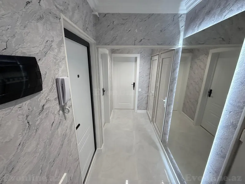 Satılır 2 otaqlı Mənzil Köhnə tikili 60 m² Xalqlar Dostluğu m. - şəkil 8