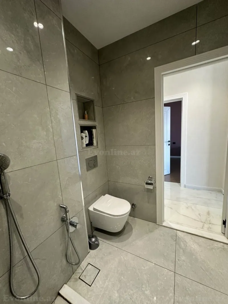 Kirayə verilir 2 otaqlı Mənzil Yeni tikili 70 m² 8-ci kilometr - şəkil 16